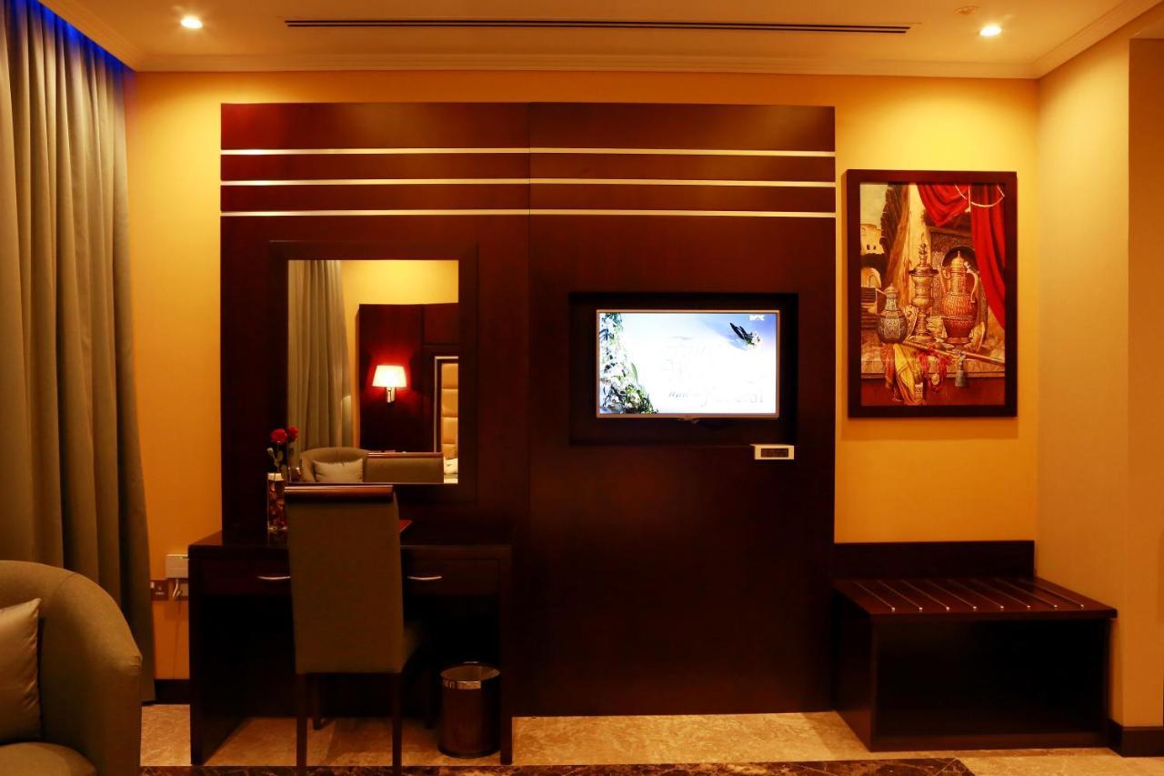 Telal Hotel Apartments Dubai Exterior photo